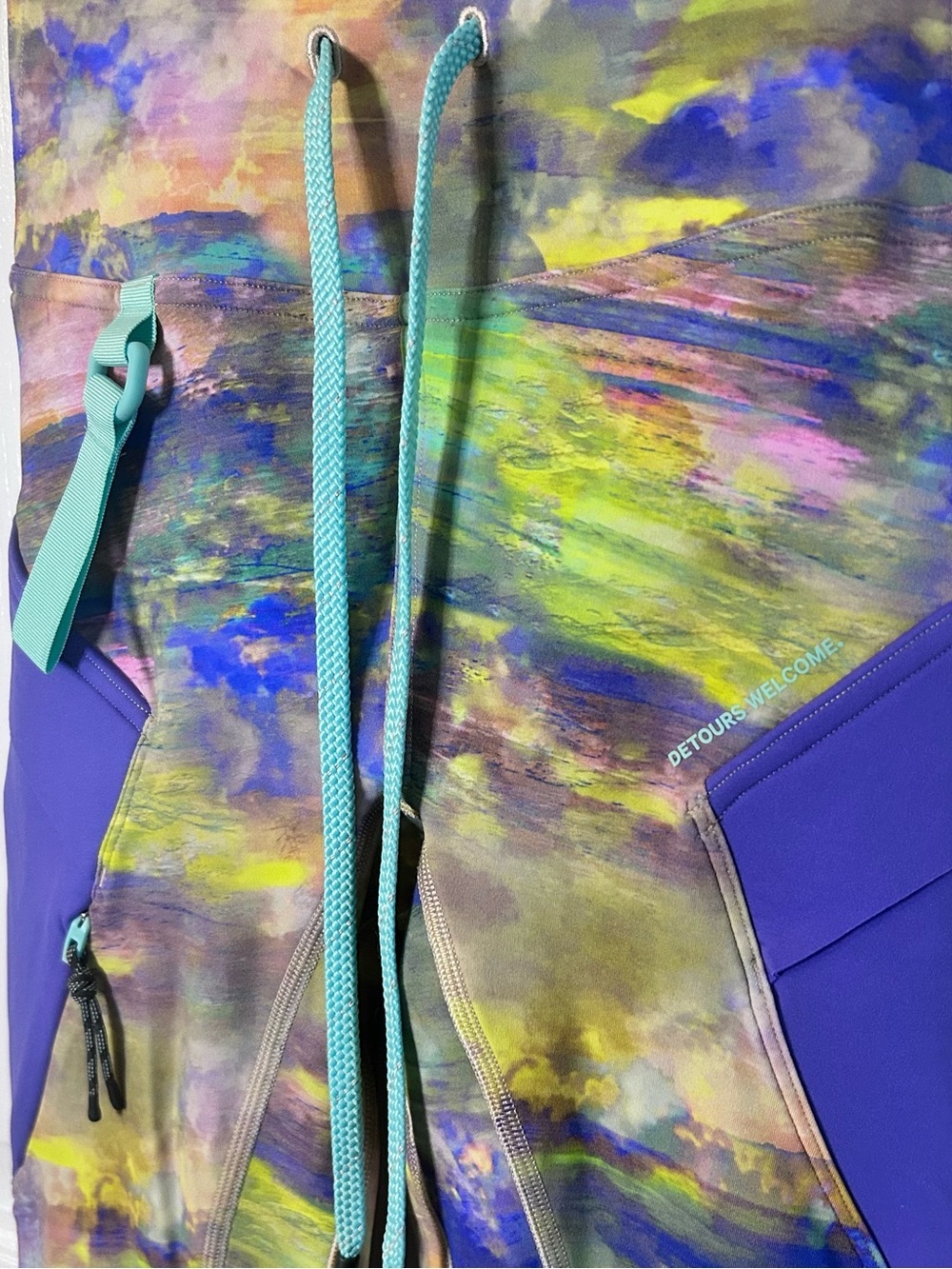 NWOT Lululemon Cargo Super-High-Rise Hiking Tight 25"- Altered Nature Multi/ 0 - Picture 7 of 9
